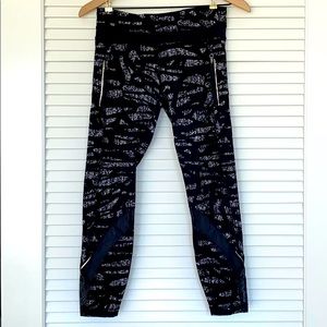 LULULemon (8) BxW mixed mesh leggings. Great waist